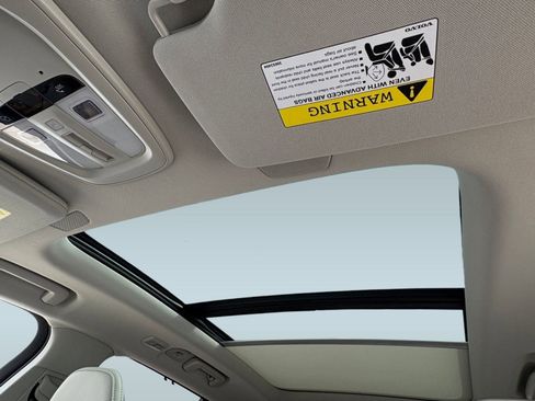 New 2026 Volvo XC90 B6 Ultra image 14