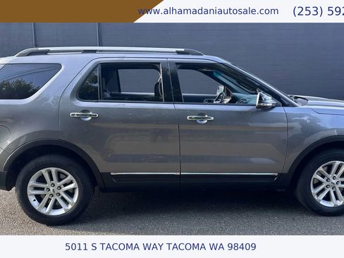 Used 2014 Ford Explorer XLT w/ Equipment Group 202A image 7