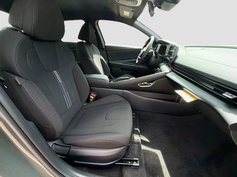 New 2026 Hyundai Elantra Sport FWD image 27
