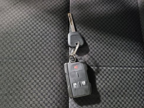 Used 2015 Chevrolet Silverado 2500 LT image 32