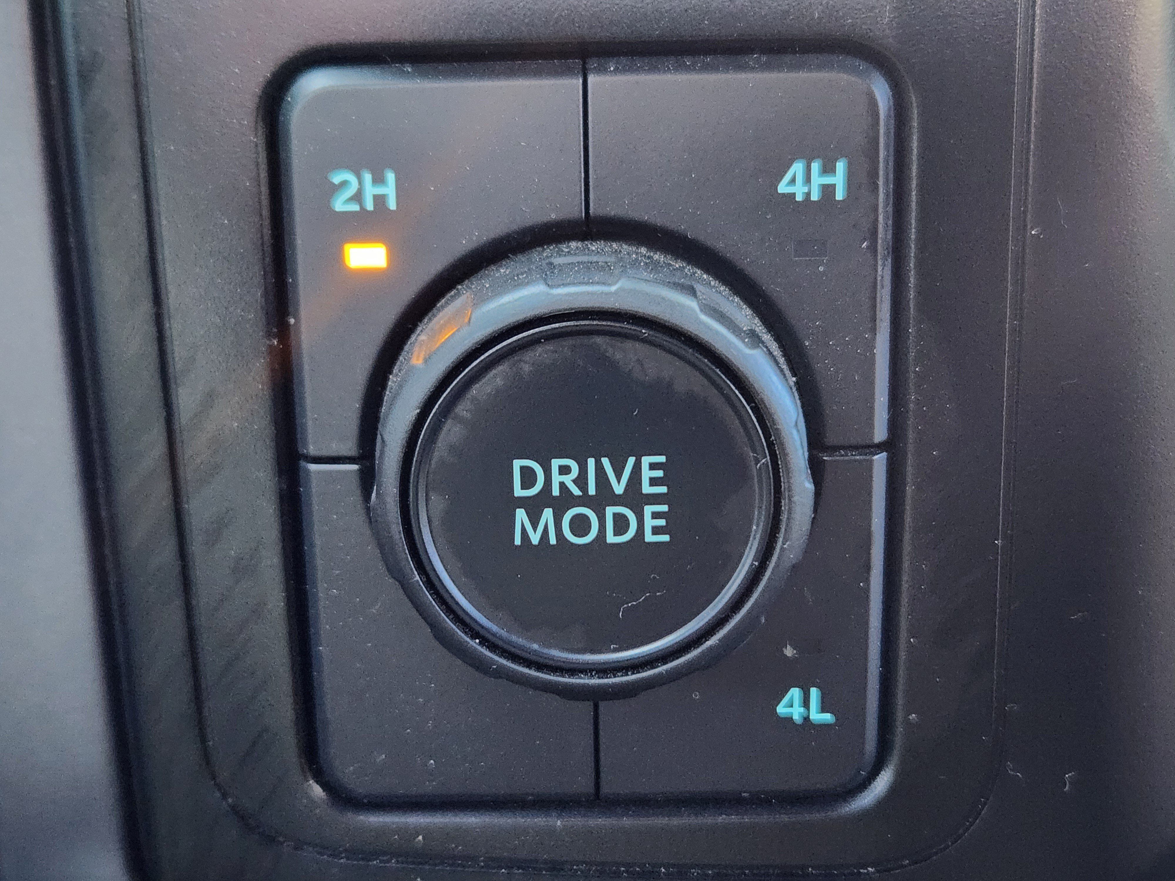 Used 2023 Ford F150 XLT AWD/4WD image 16