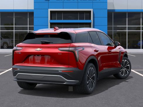 New 2025 Chevrolet Blazer EV LT image 4