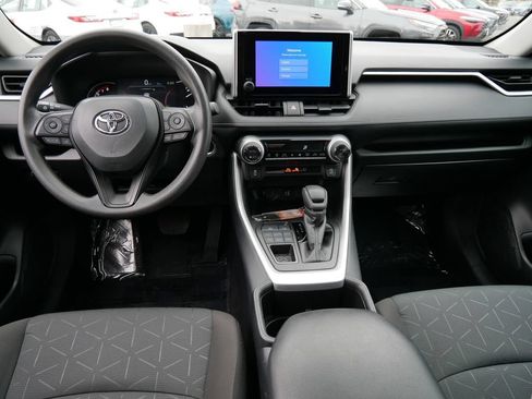 Certified 2025 Toyota RAV4 XLE AWD/4WD image 14