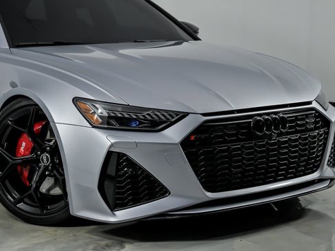 Used 2024 Audi RS 6 performance AWD/4WD image 3