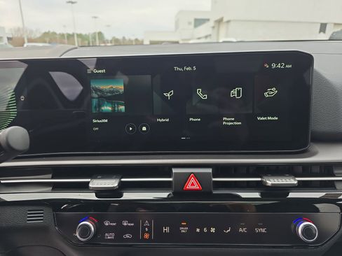 New 2026 Kia Sportage EX image 24