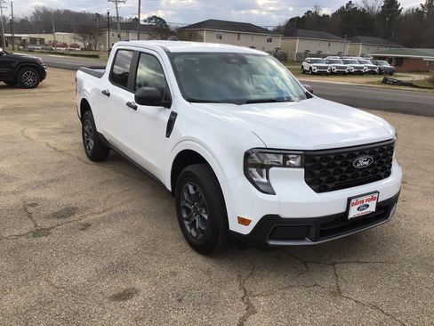 New 2026 Ford Maverick XLT image 11