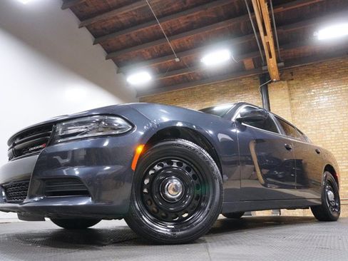 Used 2019 Dodge Charger Police w/ Street Appearance Group AWD/4WD image 3