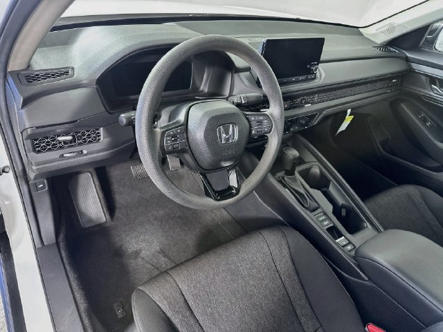 Certified 2025 Honda Accord SE image 20