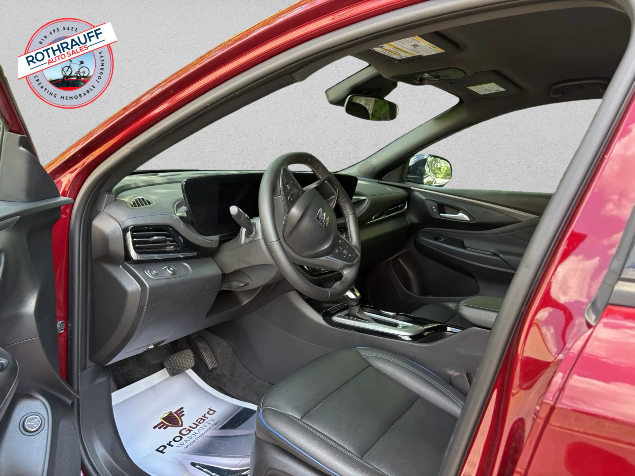 Used 2024 Buick Envista Sport Touring w/ Convenience I Package FWD image 8