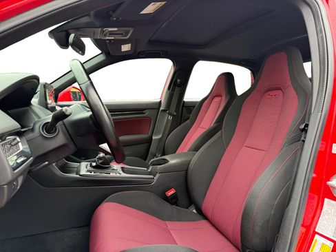 Used 2023 Honda Civic Si image 9