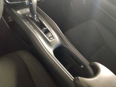 Used 2021 Honda HR-V EX image 26