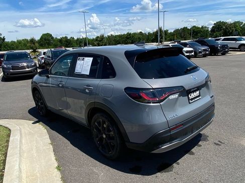 Used 2024 Honda HR-V Sport image 6
