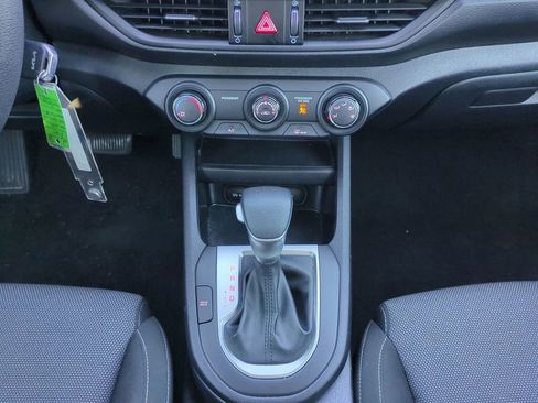 Used 2024 Kia Forte LXS image 18