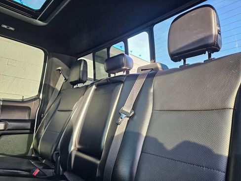 Used 2016 Ford F150 Lariat w/ Equipment Group 502A Luxury image 17