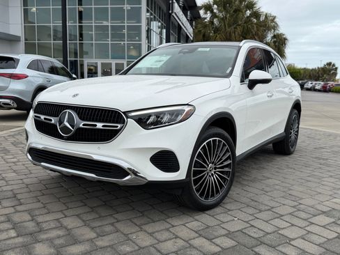 New 2026 Mercedes-Benz GLC 300 4MATIC image 1