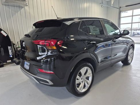 Used 2024 Buick Encore GX Preferred FWD image 3