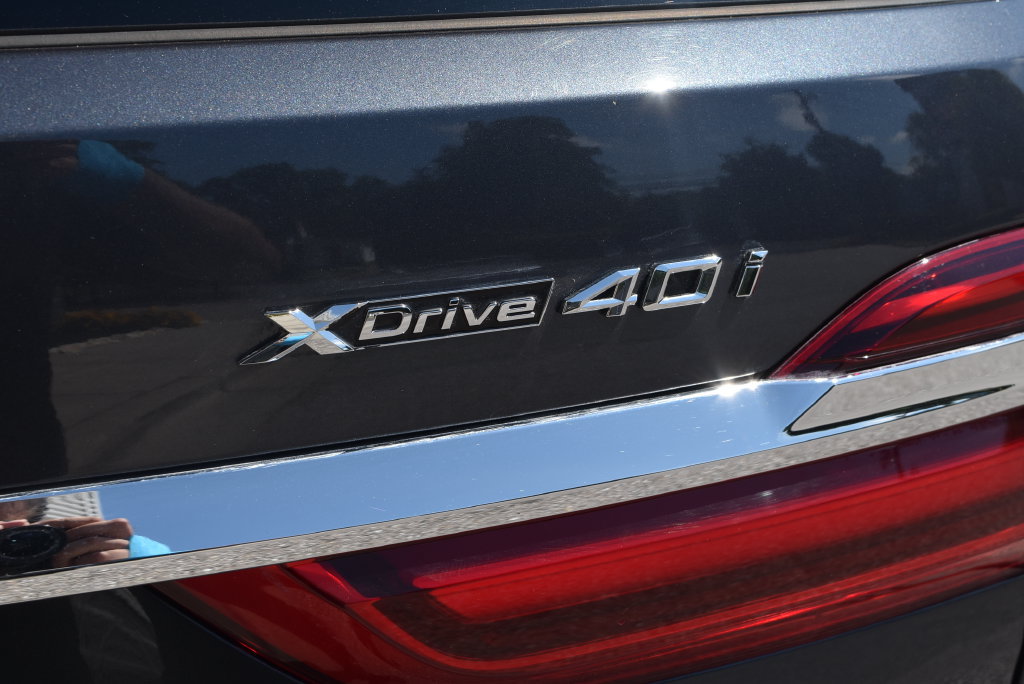 Used 2019 BMW X7 xDrive40i w/ Cold Weather Package AWD/4WD image 7