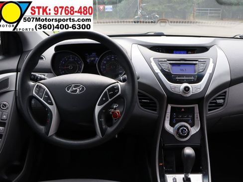 Used 2012 Hyundai Elantra GLS w/ Preferred Pkg 3 FWD image 17
