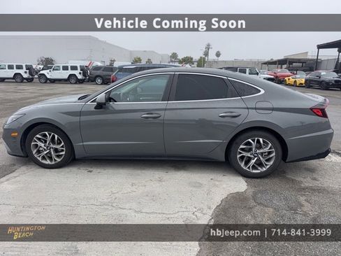 Used 2021 Hyundai Sonata SEL w/ Convenience Package image 8