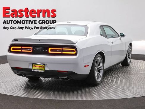 Used 2020 Dodge Challenger GT w/ Plus Package RWD image 5
