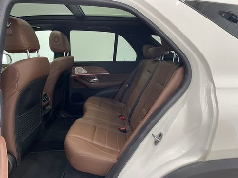 Used 2024 Mercedes-Benz GLE 350 4MATIC image 19
