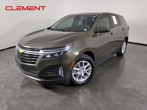 Used 2023 Chevrolet Equinox LT FWD image 1