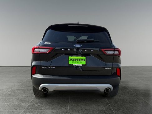 Used 2023 Ford Escape Active image 5