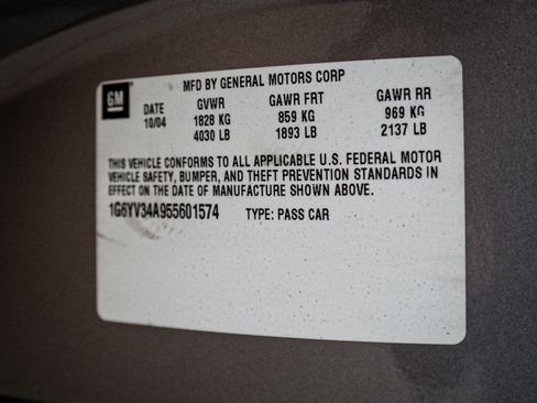 Used 2005 Cadillac XLR image 31