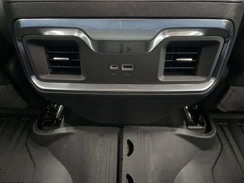 New 2026 GMC Sierra 1500 Elevation w/ Elevation Premium Package AWD/4WD image 22