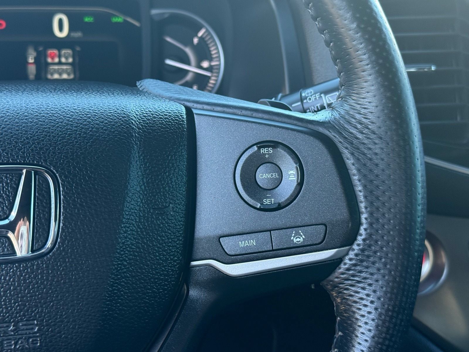 Used 2024 Honda Passport EX-L image 19