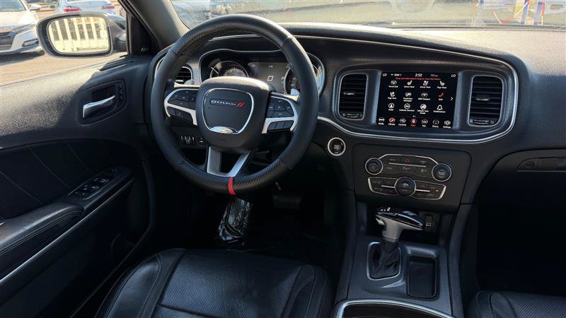 Used 2018 Dodge Charger R/T w/ Navigation & Travel Group RWD image 18