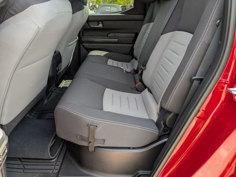 Used 2025 Toyota Tacoma TRD Sport AWD/4WD image 27