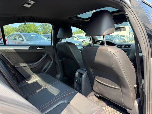 Used 2014 Volkswagen Jetta GLI Autobahn FWD image 20