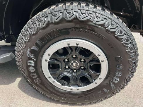 Used 2023 Ford Bronco Big Bend w/ Sasquatch Package AWD/4WD image 11