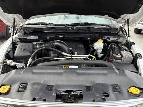 Used 2019 RAM 1500 Big Horn image 34