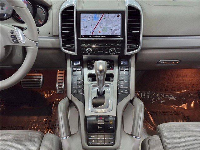 Used 2011 Porsche Cayenne S AWD/4WD image 15