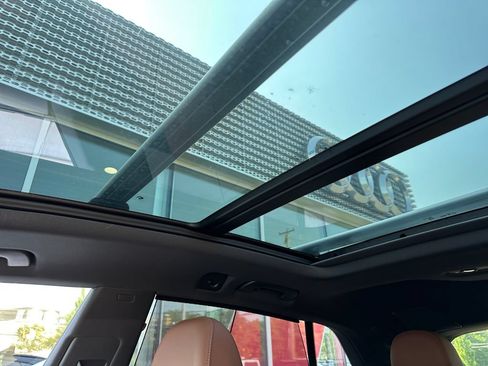 Certified 2025 Audi Q8 Premium Plus AWD/4WD image 26