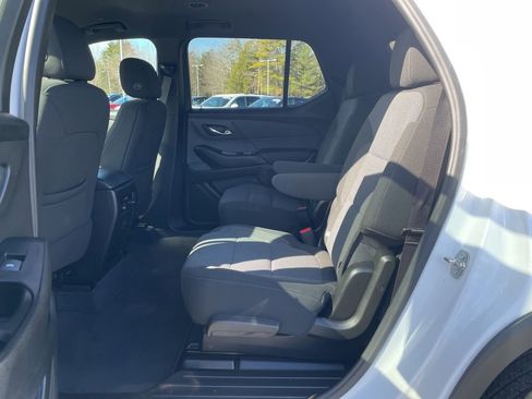 Used 2023 Chevrolet Traverse LT AWD/4WD image 33