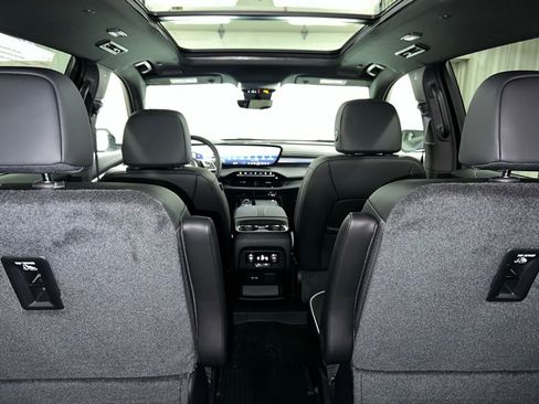 New 2026 Buick Enclave Sport Touring w/ Power Package image 39