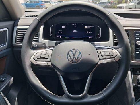 Used 2022 Volkswagen Atlas SE FWD image 22