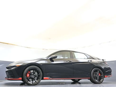 New 2025 Hyundai Elantra N image 38