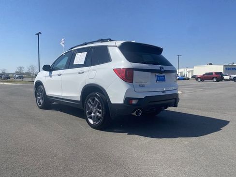 Used 2023 Honda Passport EX-L image 3