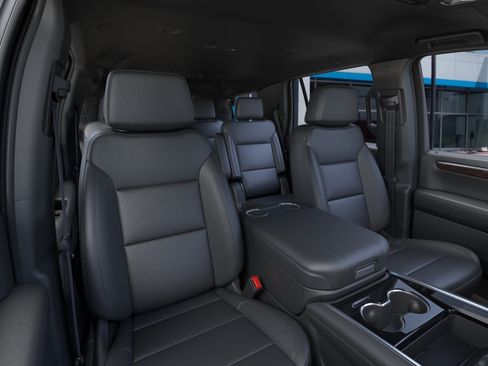 New 2026 Chevrolet Tahoe LT w/ Comfort Package AWD/4WD image 16