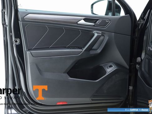 Used 2024 Volkswagen Tiguan SEL R-Line image 18