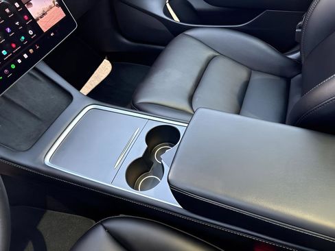 Used 2023 Tesla Model 3 Performance AWD/4WD image 33