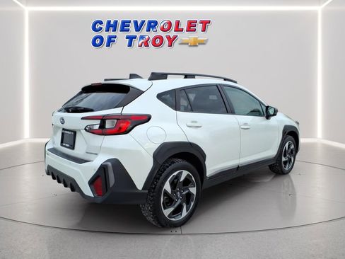 Used 2024 Subaru Crosstrek 2.5i Limited w/ Crosstrek Mirror Package AWD/4WD image 9