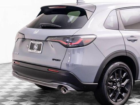 Certified 2024 Honda HR-V Sport image 32