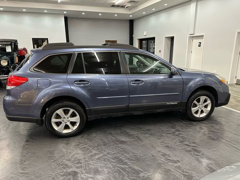Used 2014 Subaru Outback 2.5i Limited image 4