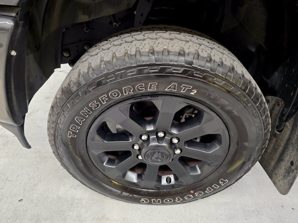 Used 2024 RAM 3500 Big Horn w/ Night Edition AWD/4WD image 10