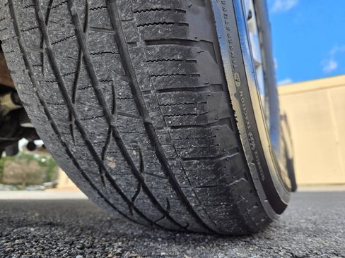 Used 2009 GMC Canyon SLE image 38